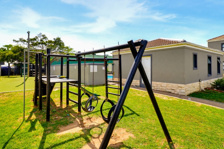 2 Bedroom Property for Sale in Heritage Park Western Cape